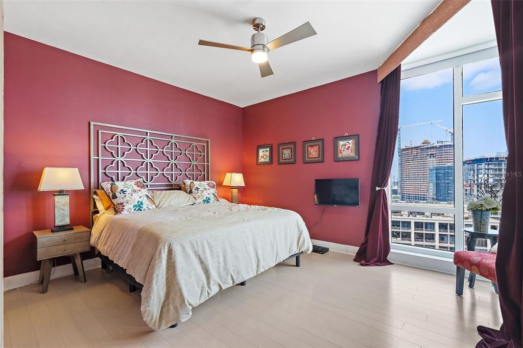 For Sale: $1,295,000 (2 beds, 2 baths, 1465 Square Feet)