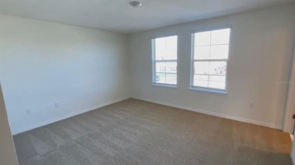 Active With Contract: $2,700 (3 beds, 2 baths, 1814 Square Feet)