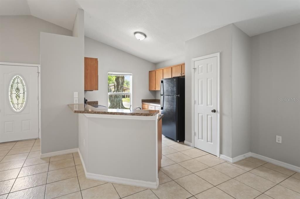 For Sale: $279,900 (3 beds, 2 baths, 1344 Square Feet)