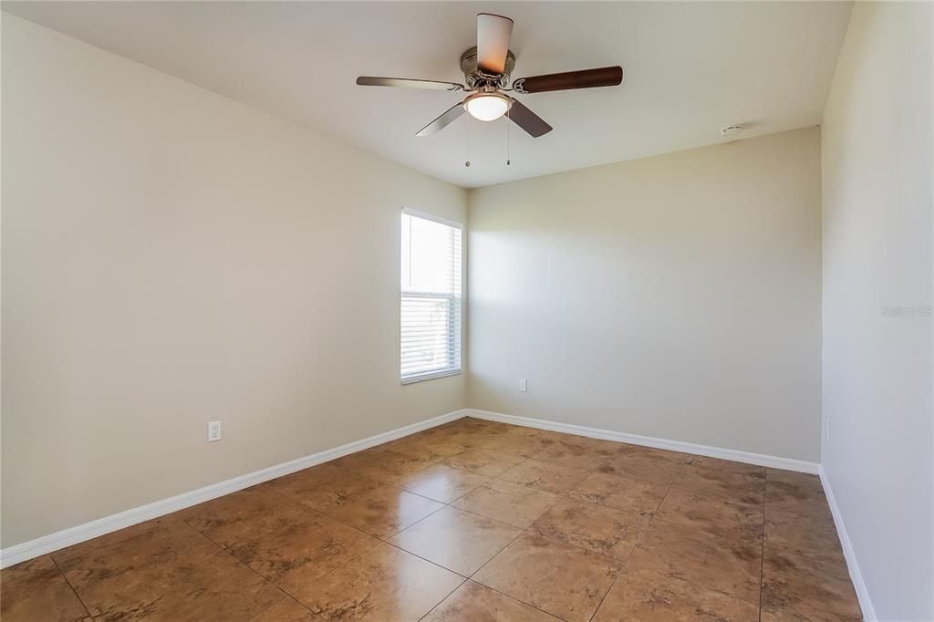 For Rent: $2,180 (4 beds, 2 baths, 1730 Square Feet)
