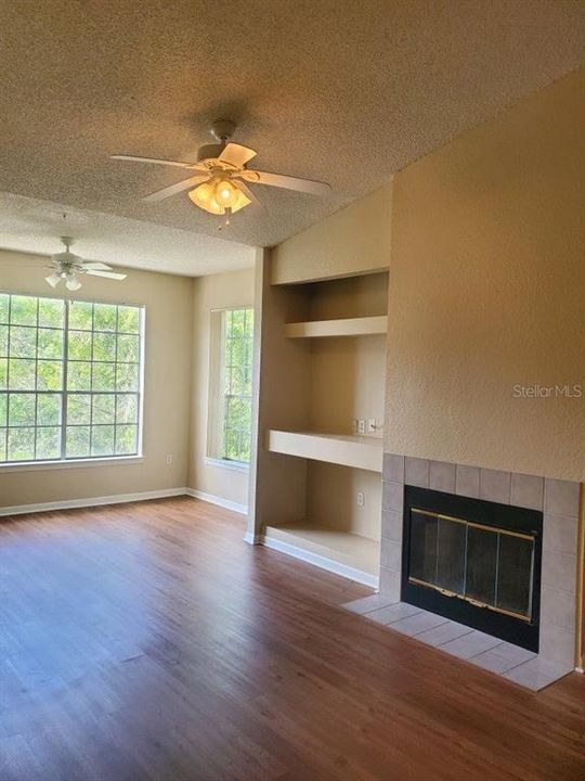 Recently Sold: $202,500 (1 beds, 1 baths, 721 Square Feet)