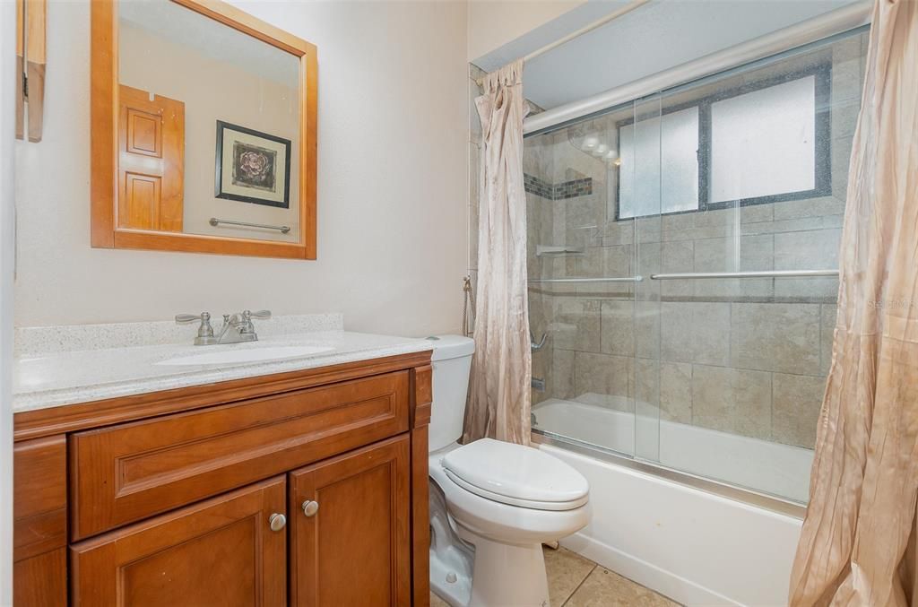 For Sale: $375,500 (3 beds, 2 baths, 1624 Square Feet)