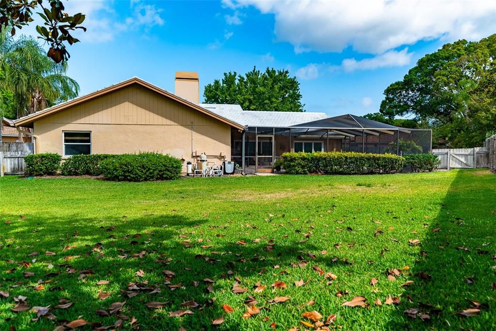 Active With Contract: $900,000 (5 beds, 3 baths, 3202 Square Feet)