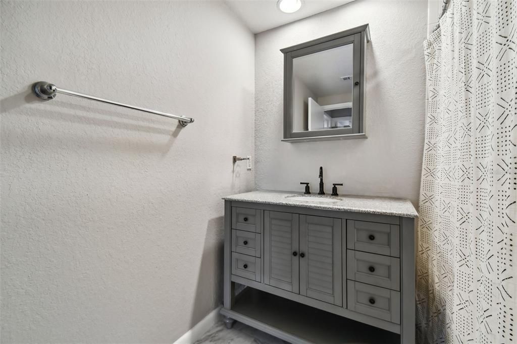 Недавно арендовано: $1,900 (1 спален, 1 ванн, 789 Квадратных фут)