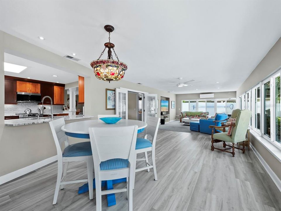 Active With Contract: $1,295,000 (3 beds, 2 baths, 2192 Square Feet)