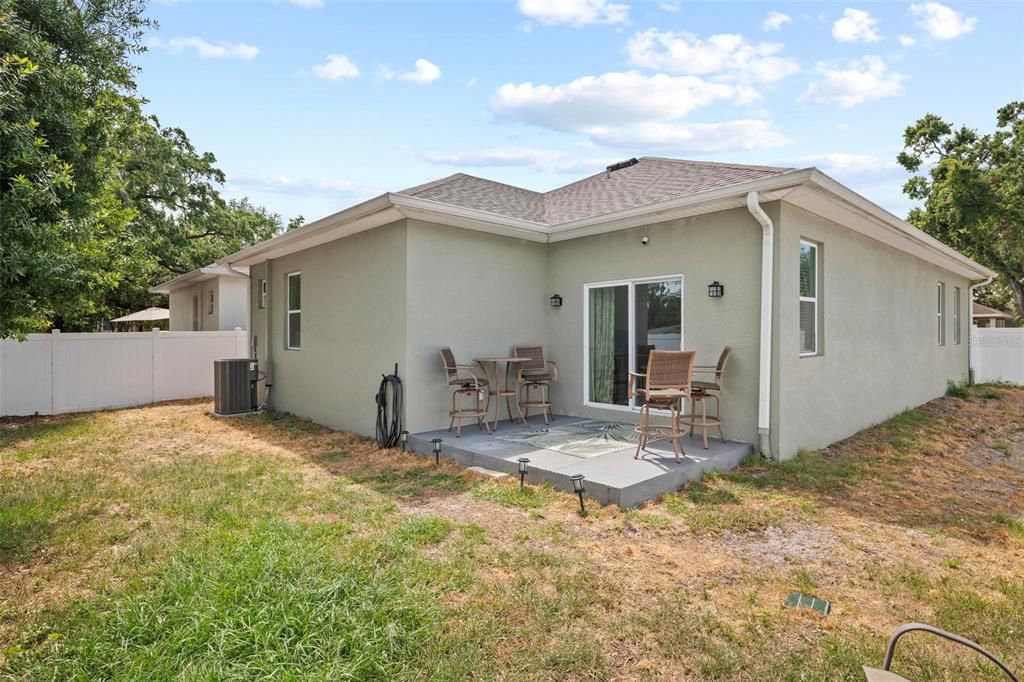 Active With Contract: $397,000 (3 beds, 2 baths, 1522 Square Feet)