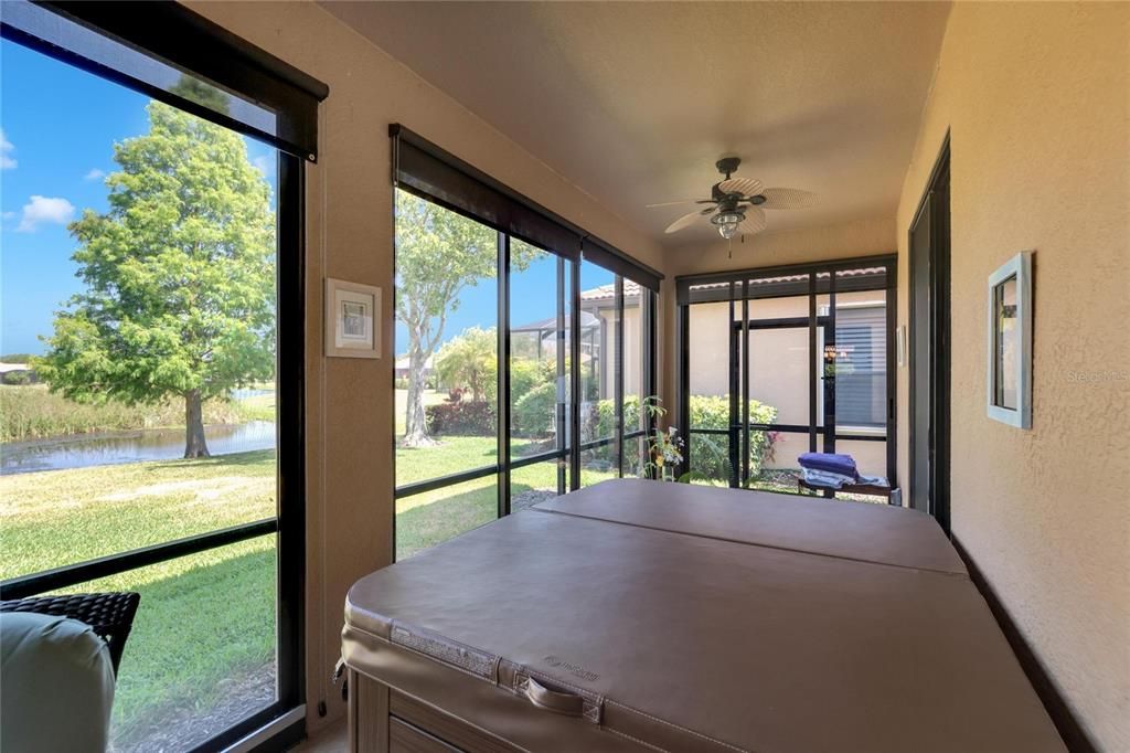 Active With Contract: $424,900 (2 beds, 2 baths, 1913 Square Feet)