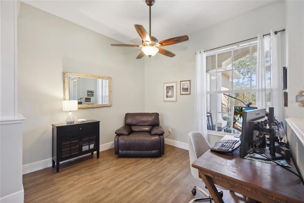 Work in the comfort of your own home with this personalized space perfect for an office or small living room is bright and light bringing in natural light and perfect to look out of.