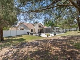 For Sale: $635,000 (4 beds, 3 baths, 3011 Square Feet)