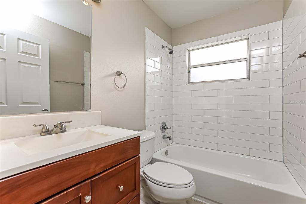 Active With Contract: $2,160 (3 beds, 2 baths, 1175 Square Feet)