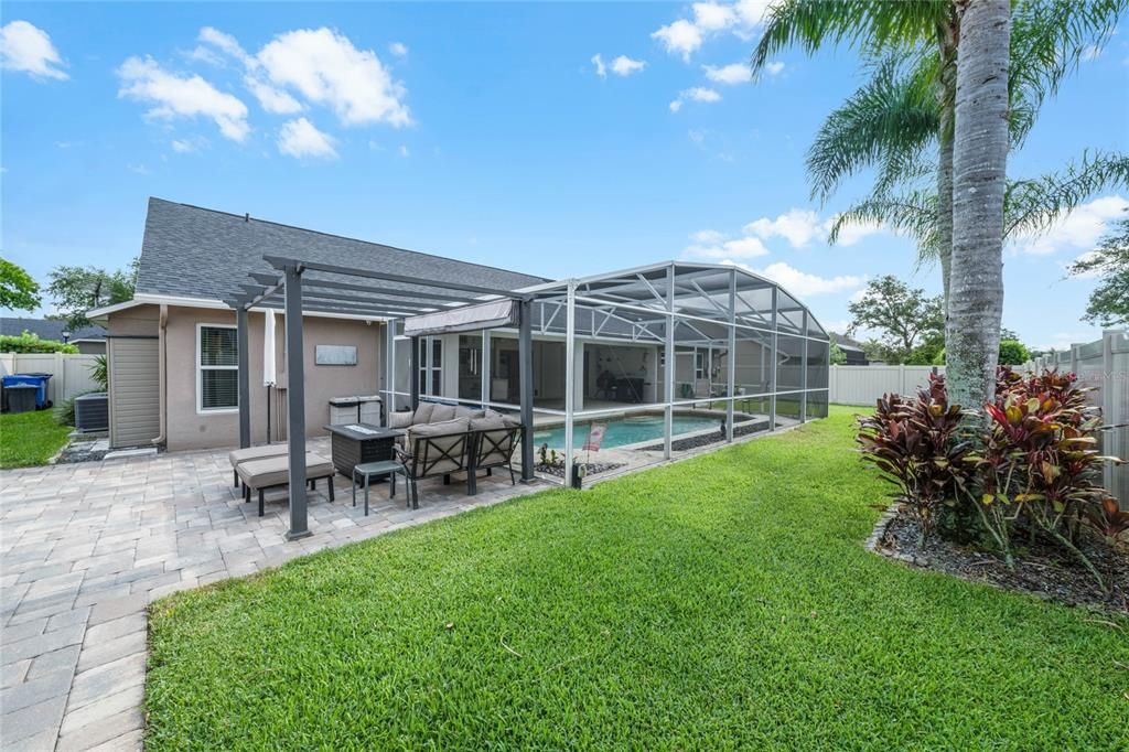 Active With Contract: $599,900 (4 beds, 2 baths, 2156 Square Feet)