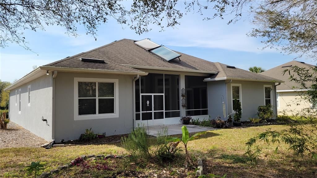 Active With Contract: $2,500 (4 beds, 3 baths, 2688 Square Feet)