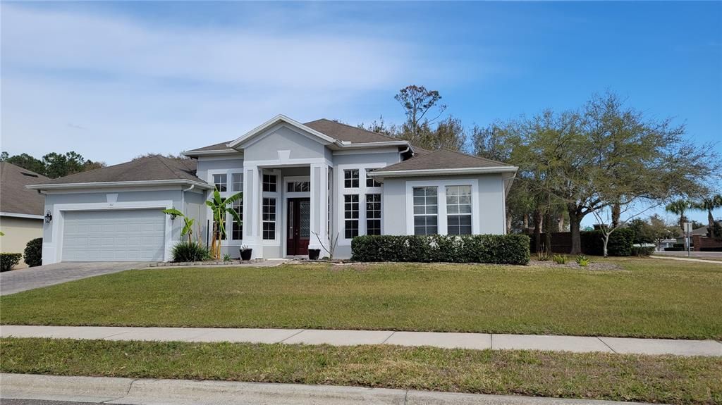 Active With Contract: $2,500 (4 beds, 3 baths, 2688 Square Feet)