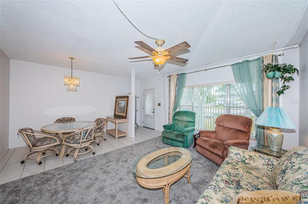 Active With Contract: $120,000 (1 beds, 1 baths, 800 Square Feet)