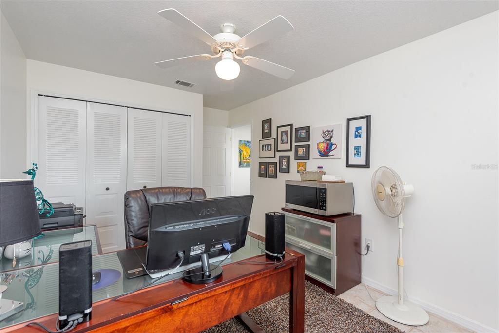 For Sale: $169,500 (3 beds, 2 baths, 1413 Square Feet)