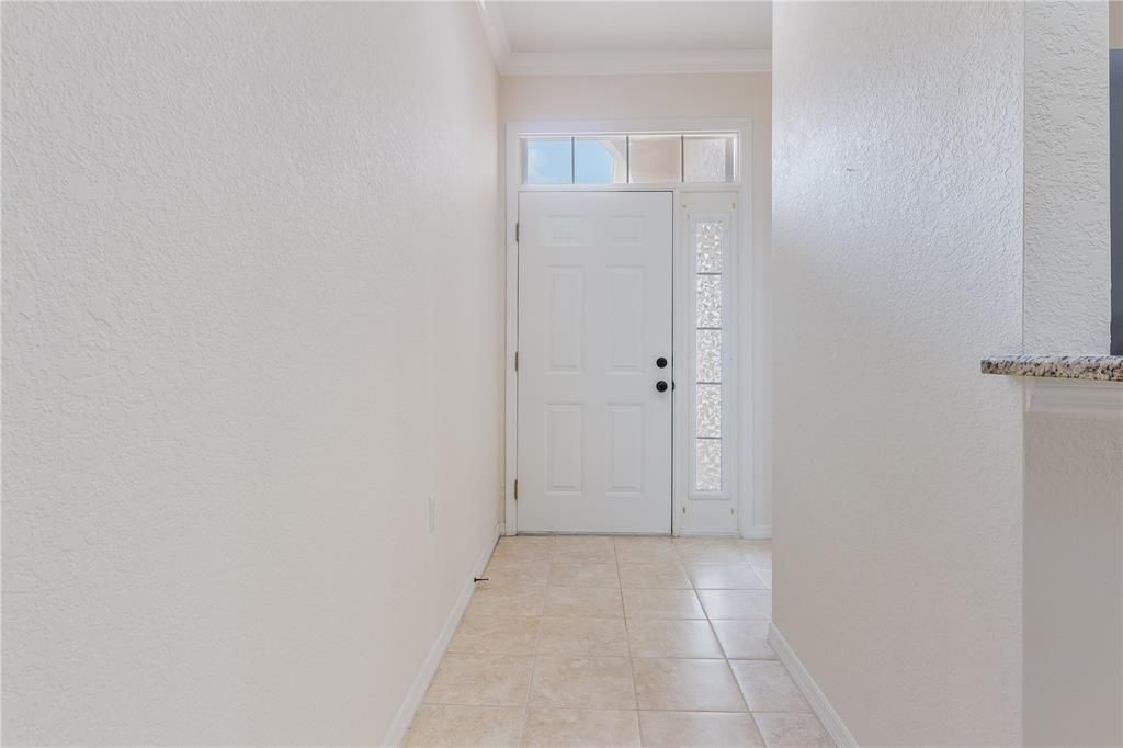 For Sale: $309,900 (2 beds, 2 baths, 1458 Square Feet)