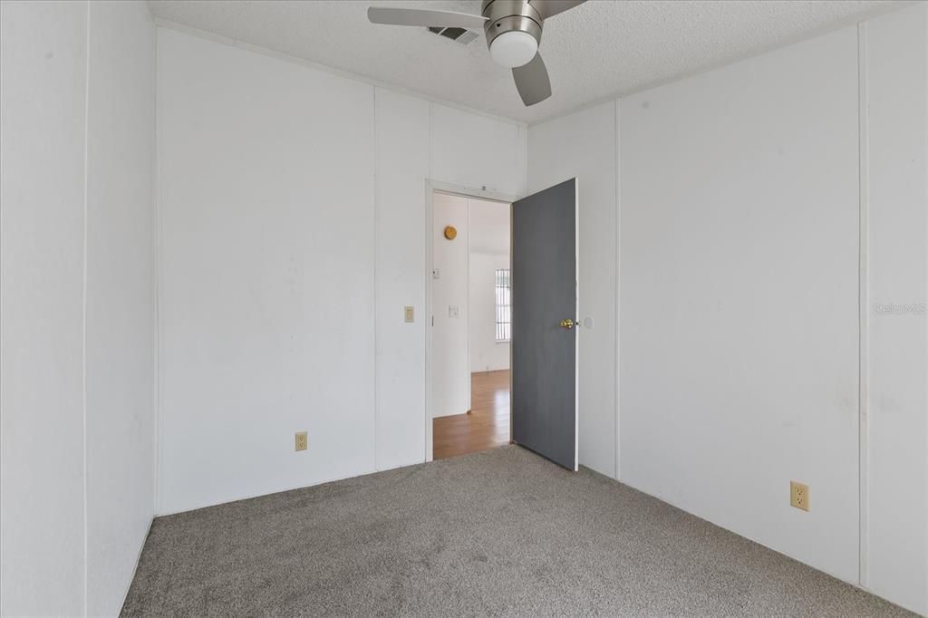 For Sale: $95,000 (3 beds, 2 baths, 1200 Square Feet)