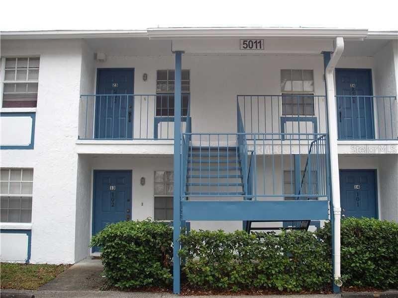 For Rent: $1,600 (2 beds, 2 baths, 879 Square Feet)