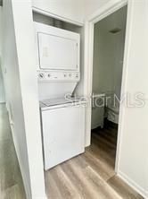 For Rent: $1,600 (2 beds, 2 baths, 879 Square Feet)