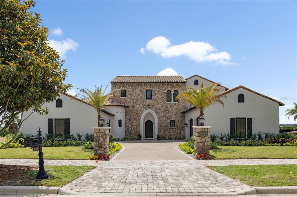 For Sale: $2,895,900 (5 beds, 5 baths, 4319 Square Feet)