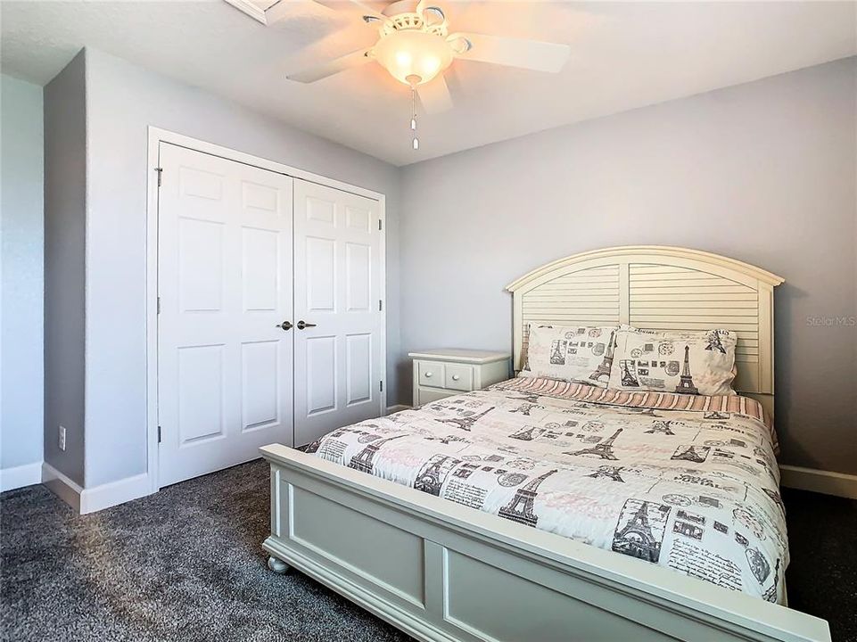 For Sale: $379,900 (3 beds, 2 baths, 1820 Square Feet)