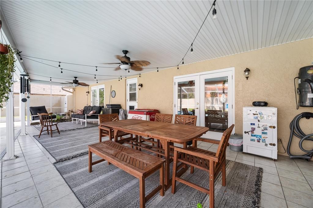 Active With Contract: $499,000 (3 beds, 2 baths, 2399 Square Feet)