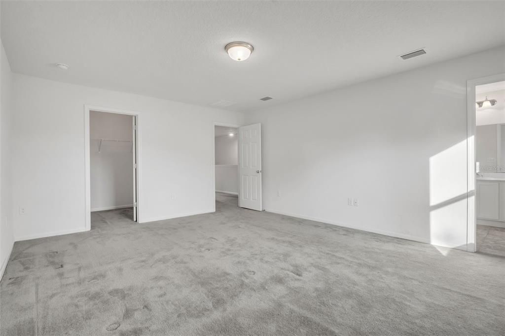 Recently Sold: $234,000 (2 beds, 2 baths, 1636 Square Feet)