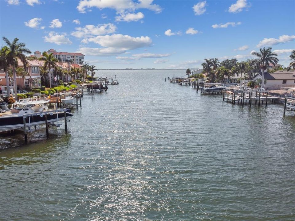 For Sale: $3,200,000 (4 beds, 2 baths, 2781 Square Feet)