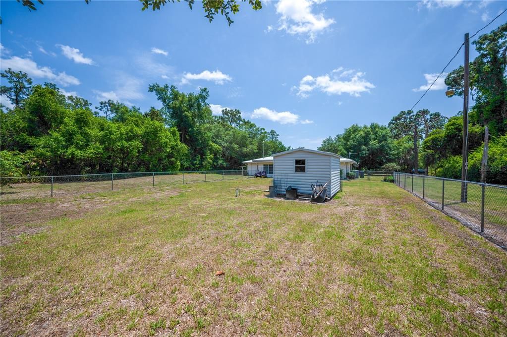 For Sale: $289,000 (2 beds, 2 baths, 1749 Square Feet)