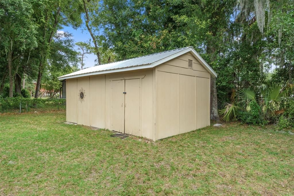 large 12 x 20 shed with electric