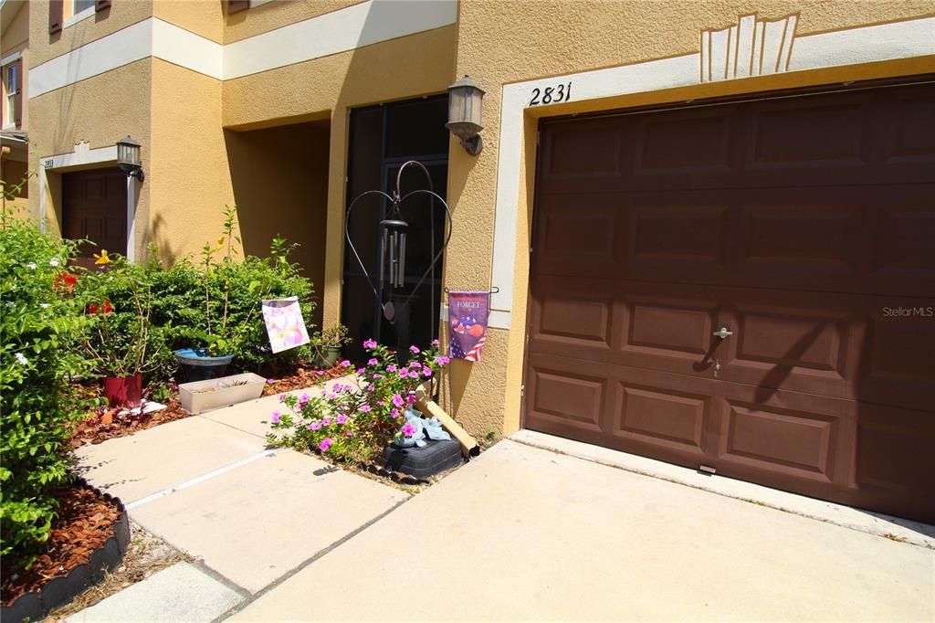 For Sale: $299,000 (2 beds, 2 baths, 1670 Square Feet)