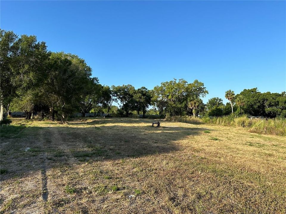 En Venta: $320,000 (2.88 acres)