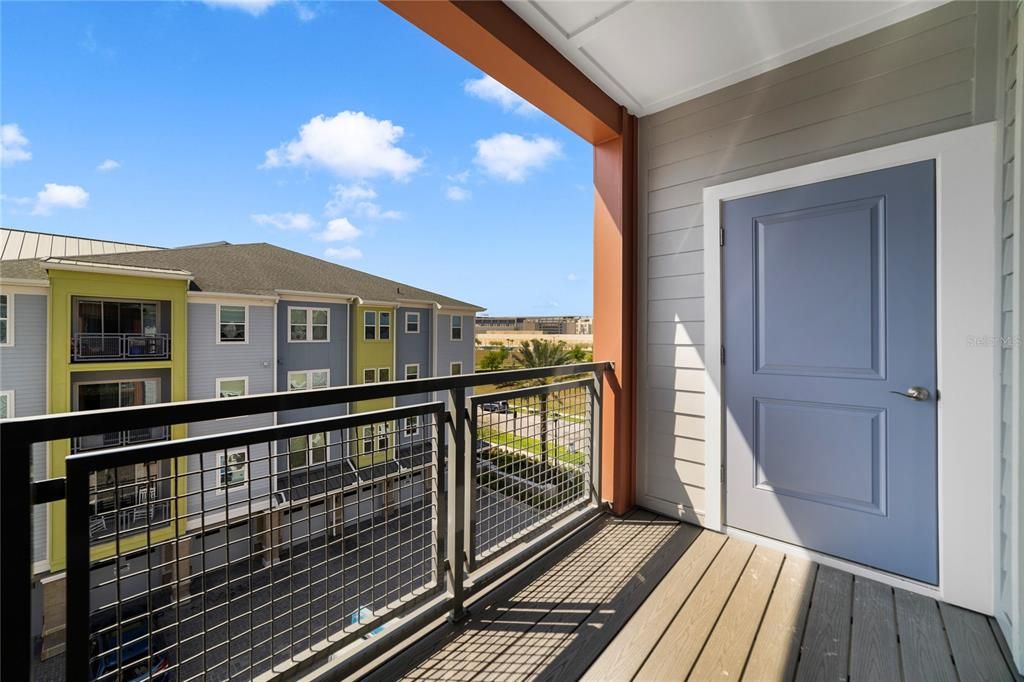 Active With Contract: $478,990 (2 beds, 2 baths, 1805 Square Feet)