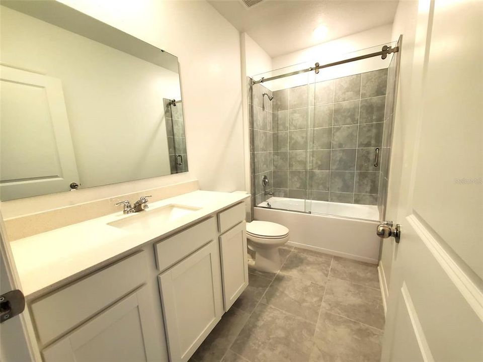Недавно арендовано: $2,250 (4 спален, 2 ванн, 1936 Квадратных фут)