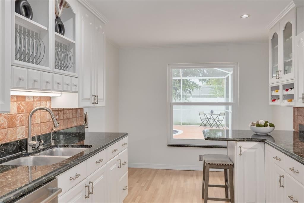 Active With Contract: $675,000 (3 beds, 2 baths, 1886 Square Feet)