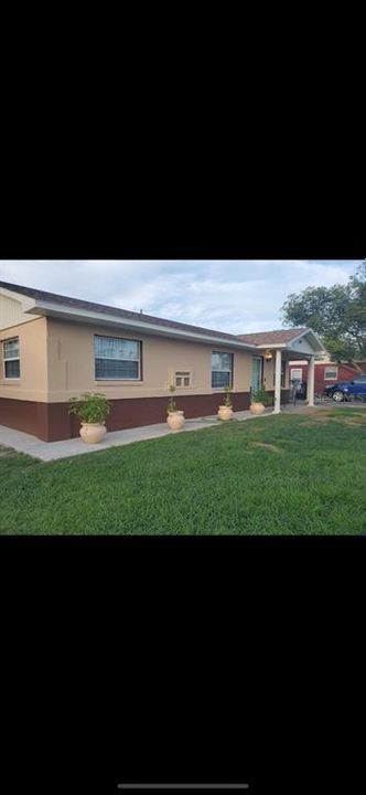 For Sale: $219,997 (3 beds, 1 baths, 1402 Square Feet)