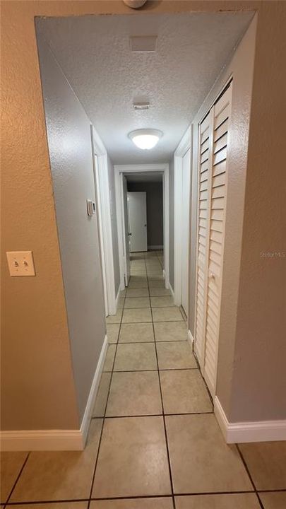 For Rent: $1,500 (2 beds, 1 baths, 934 Square Feet)