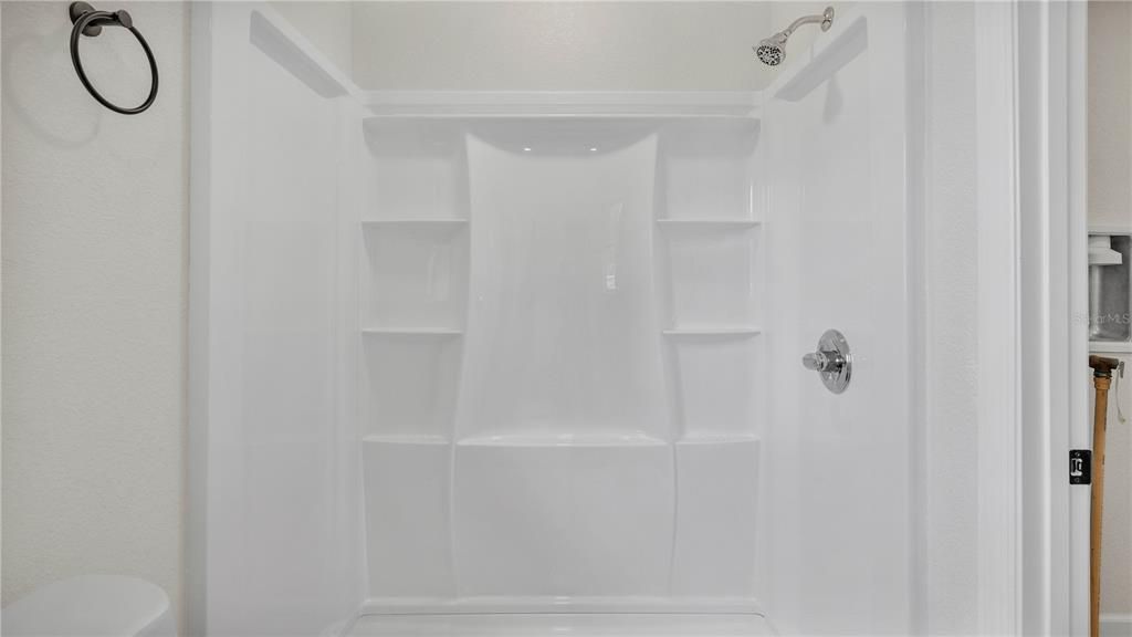 待售: $295,000 (3 贝兹, 2 浴室, 1420 平方英尺)