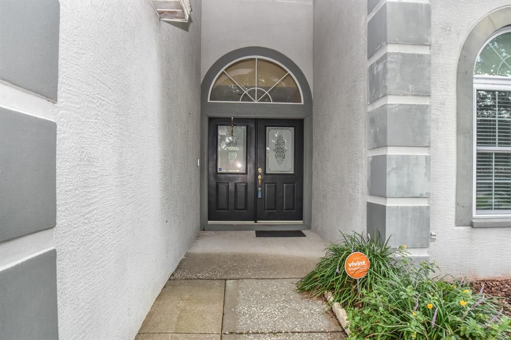 Active With Contract: $350,000 (3 beds, 2 baths, 1844 Square Feet)