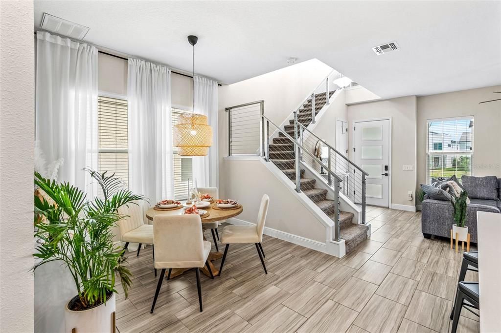 Active With Contract: $500,000 (3 beds, 2 baths, 2082 Square Feet)