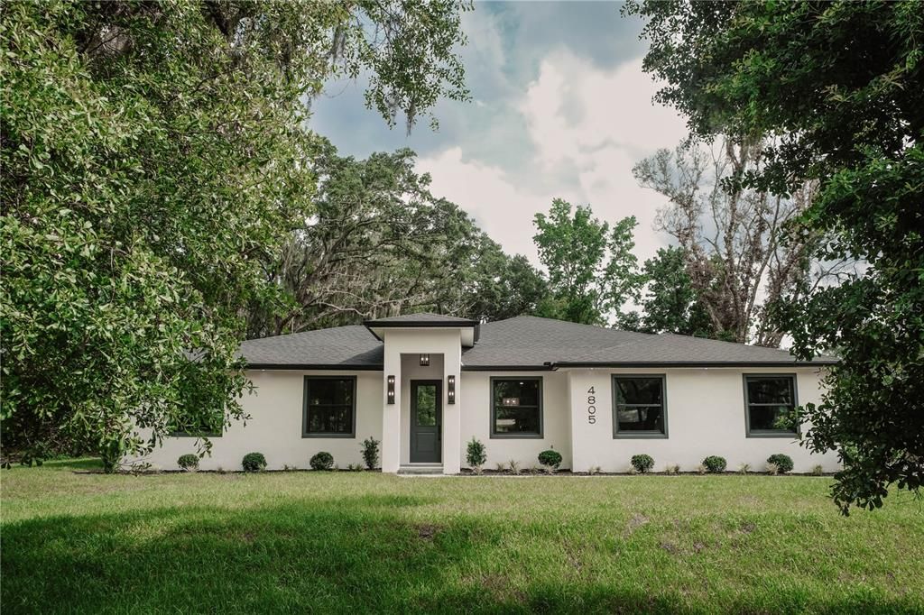 For Sale: $765,000 (4 beds, 2 baths, 2493 Square Feet)