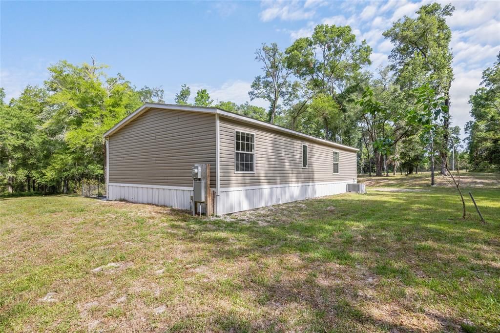 Recently Sold: $260,000 (3 beds, 2 baths, 1250 Square Feet)