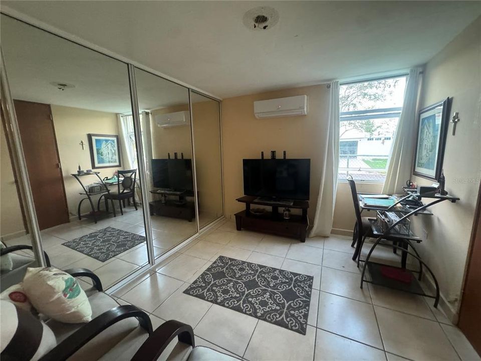 Recently Sold: $250,000 (3 beds, 2 baths, 1500 Square Feet)