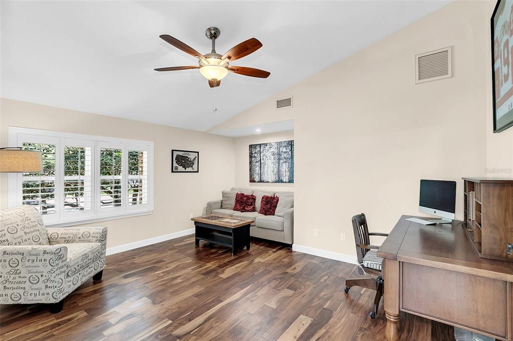 Active With Contract: $849,000 (5 beds, 3 baths, 3480 Square Feet)