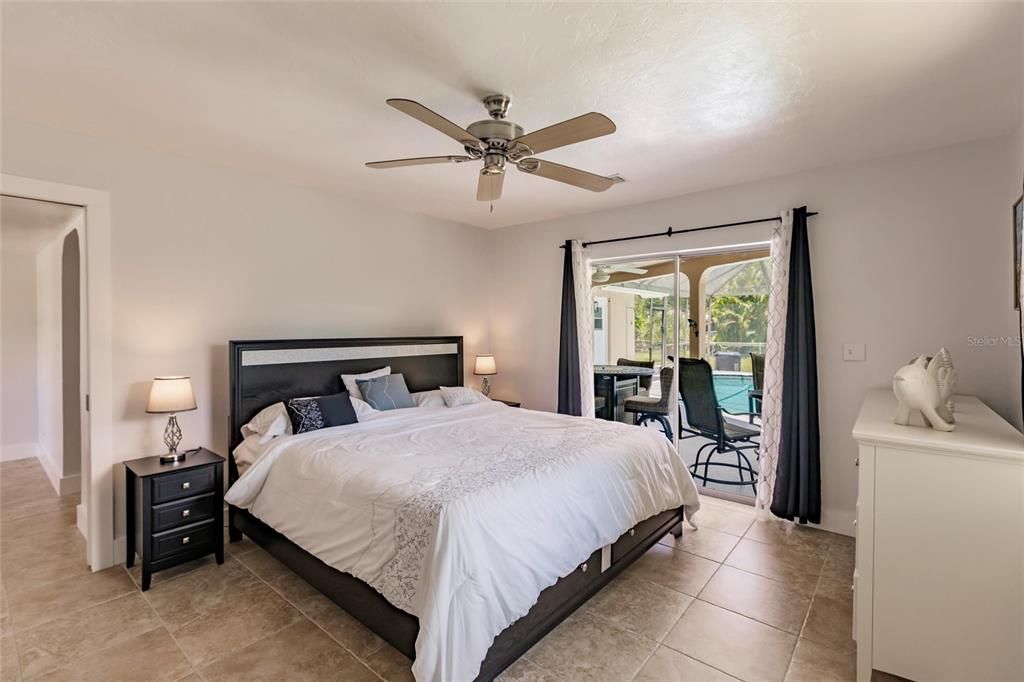 Active With Contract: $715,000 (3 beds, 2 baths, 1845 Square Feet)