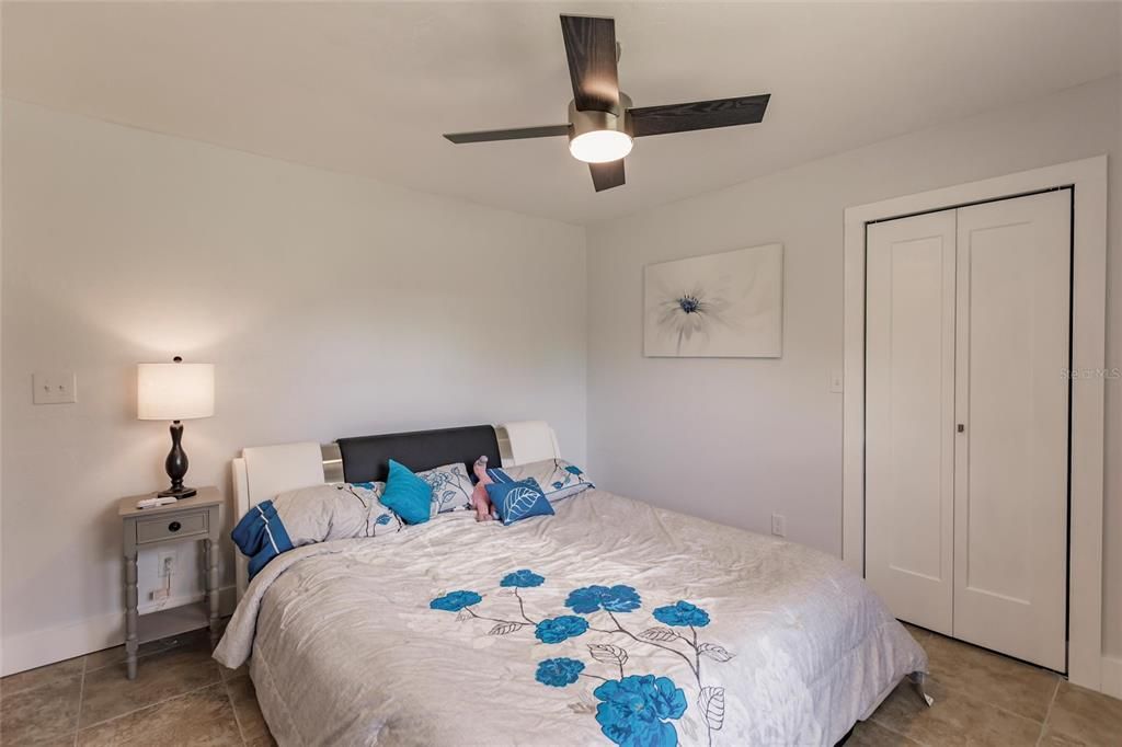 Active With Contract: $715,000 (3 beds, 2 baths, 1845 Square Feet)