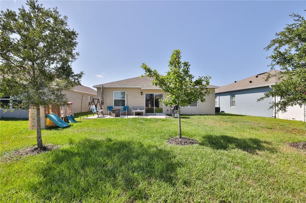 For Sale: $324,900 (3 beds, 2 baths, 1405 Square Feet)