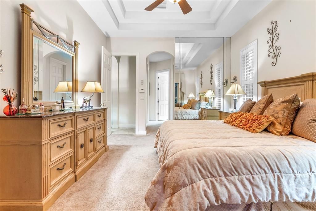 Master bathroom and dual vanity sinks with Garden tub