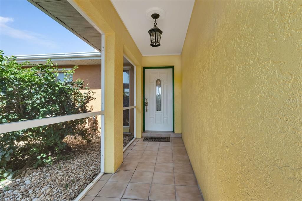 Active With Contract: $349,900 (3 beds, 2 baths, 1674 Square Feet)