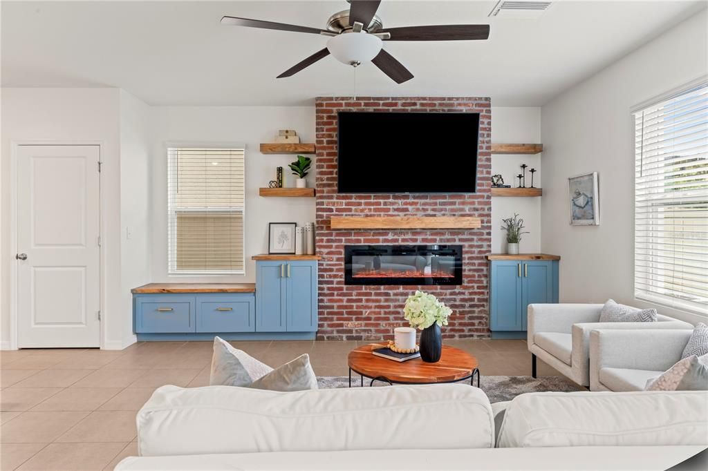Active With Contract: $449,500 (4 beds, 2 baths, 2260 Square Feet)